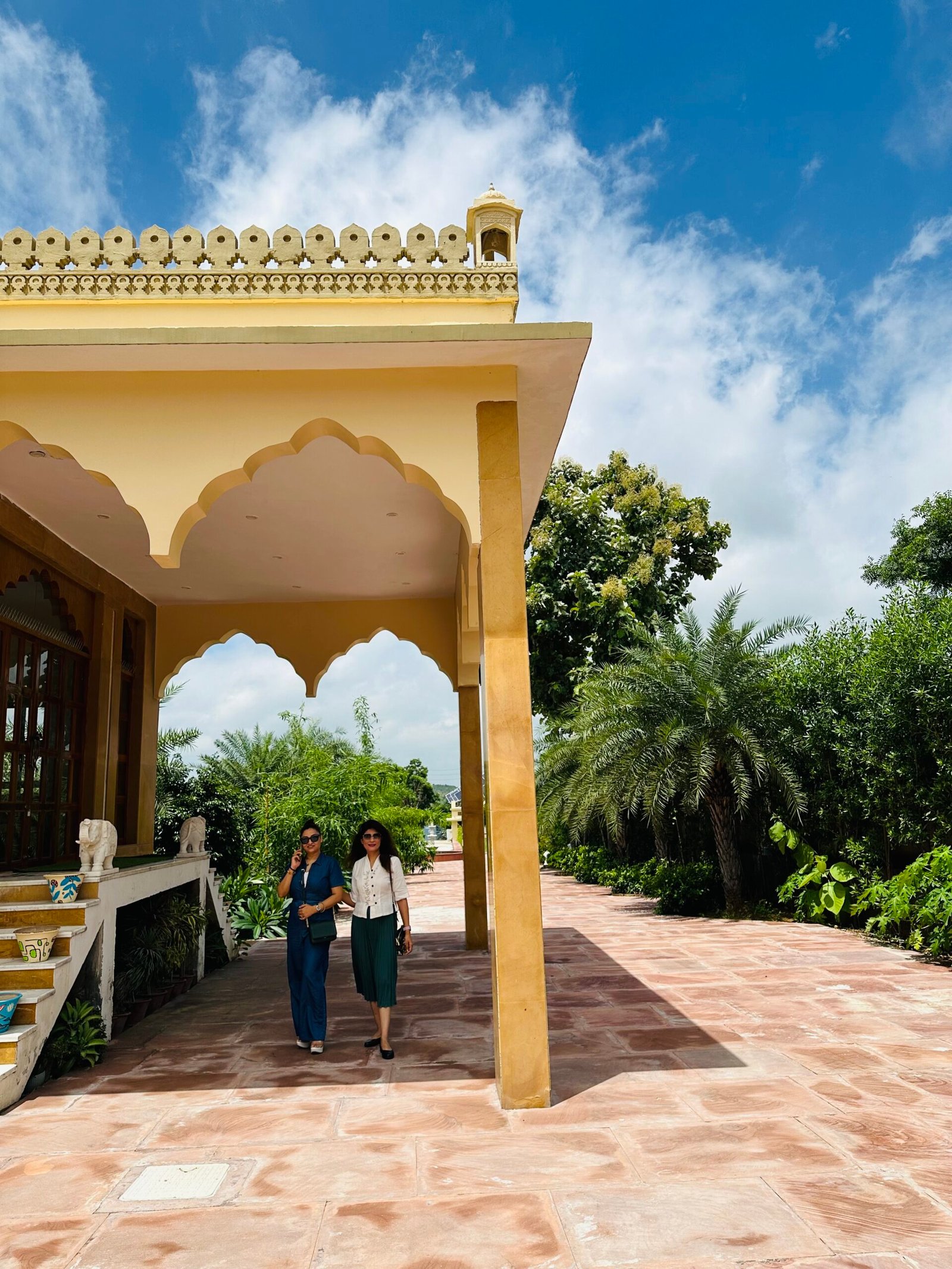 Farm Aavjo Pushkar review